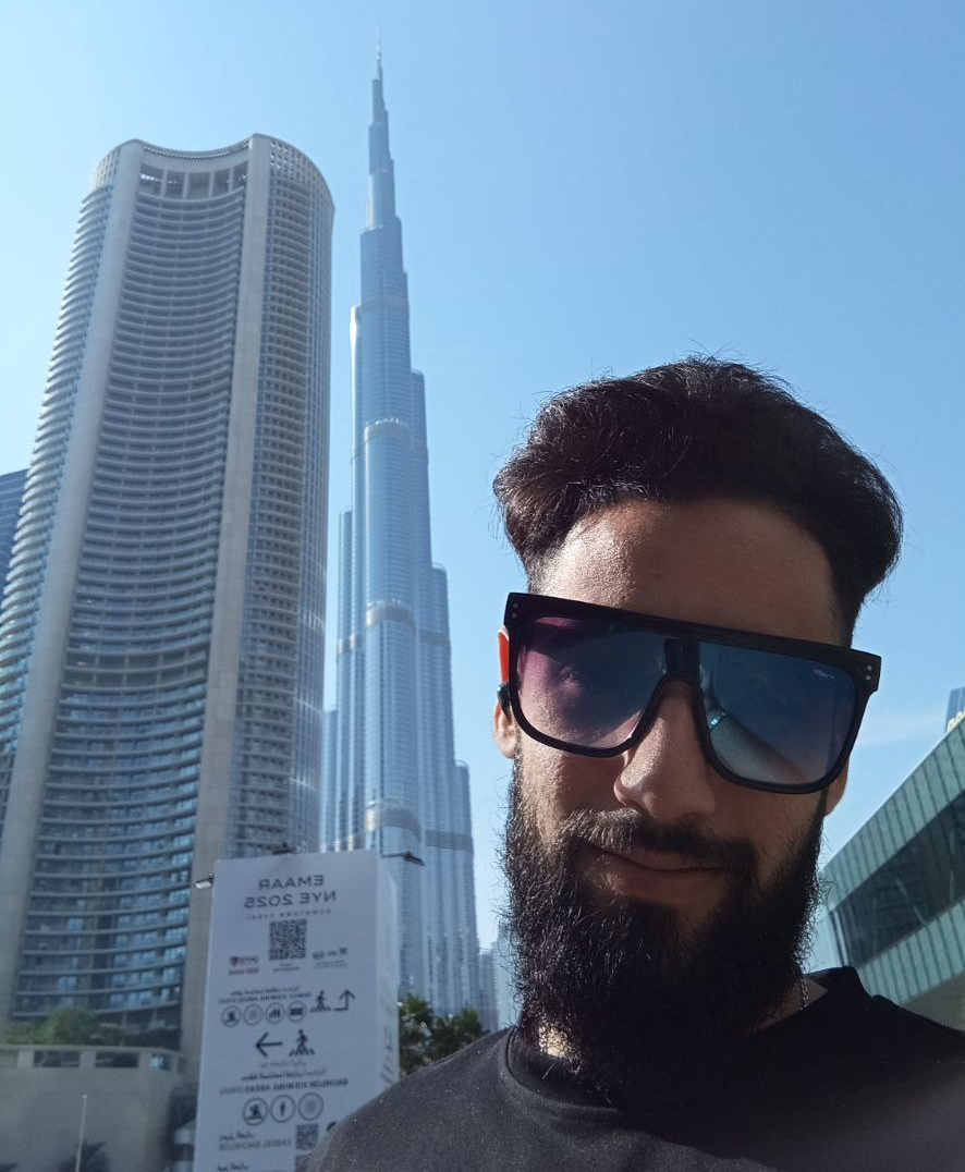 Andy in Dubai